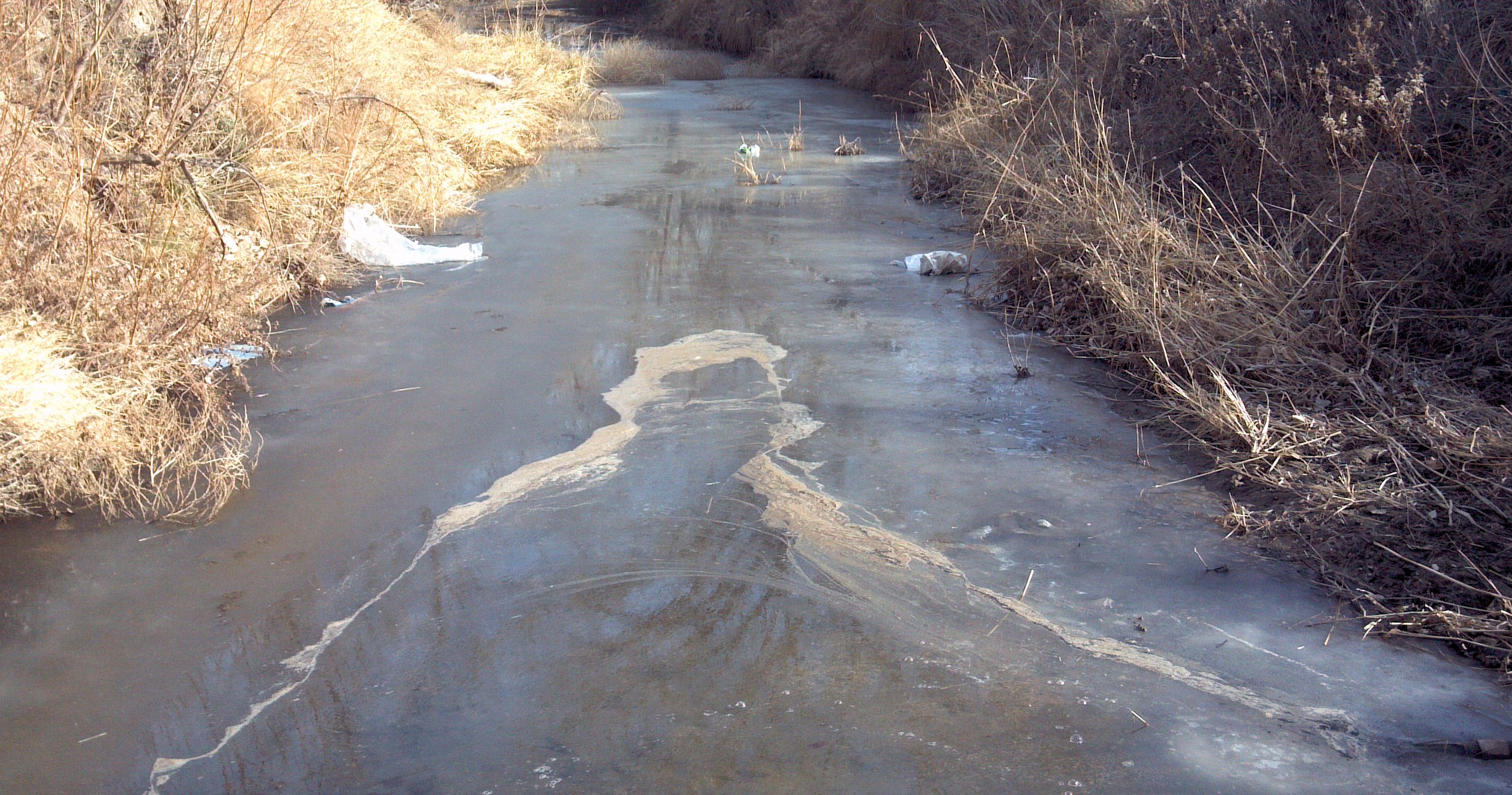 0.04 cfs at Big Creek near Hays, KS on Dec. 18, 2013. Photo by Andrew Clark, USGS.